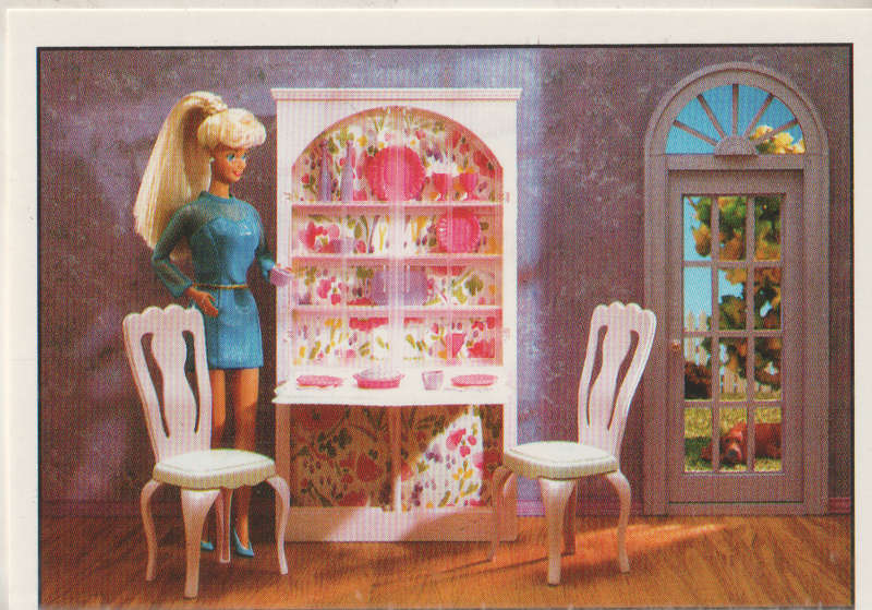 PANINI BARBIE STYLE COLLECTABLE STICKER #7