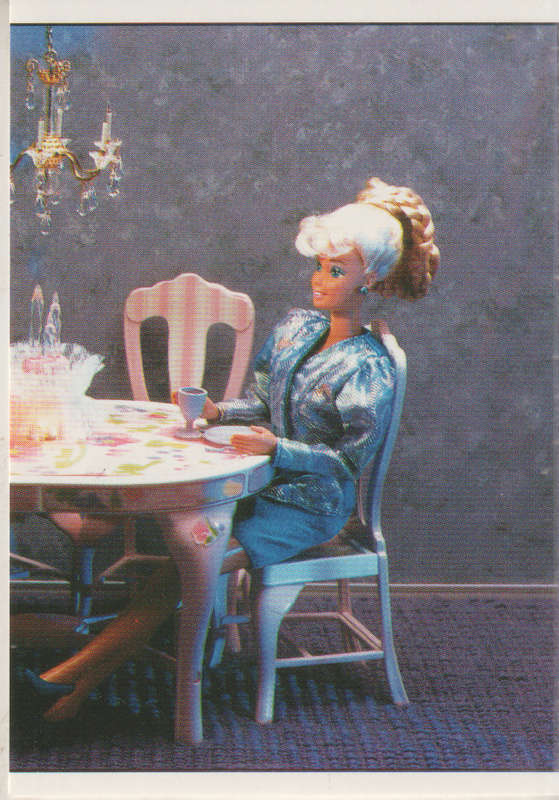 PANINI BARBIE STYLE COLLECTABLE STICKER #9
