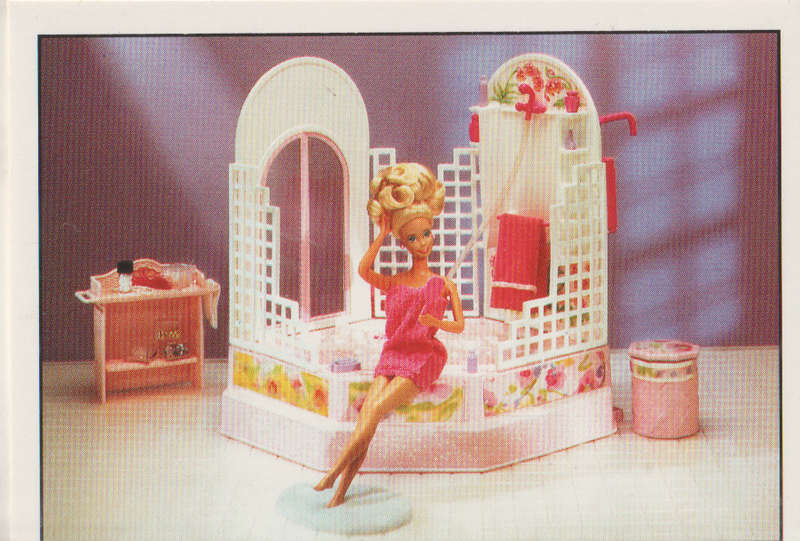 PANINI BARBIE STYLE COLLECTABLE STICKER #28