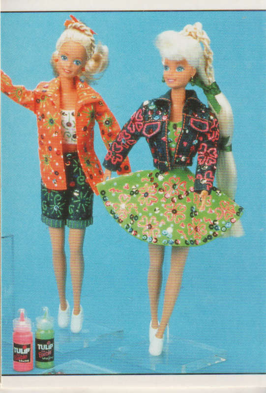PANINI BARBIE STYLE COLLECTABLE STICKER #41