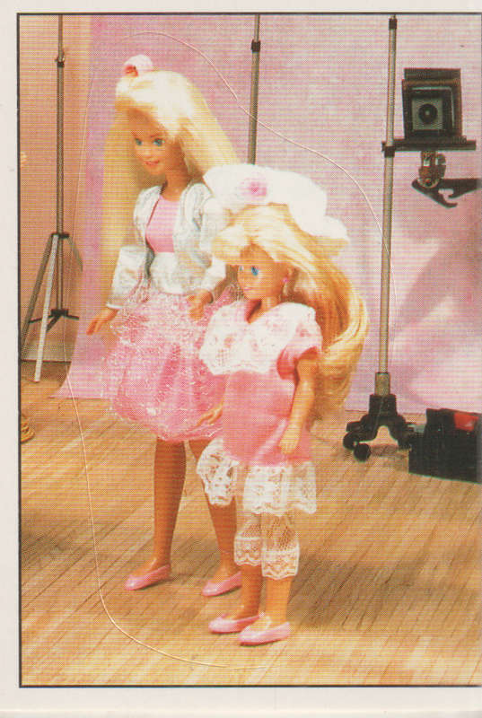 PANINI BARBIE STYLE COLLECTABLE STICKER #135