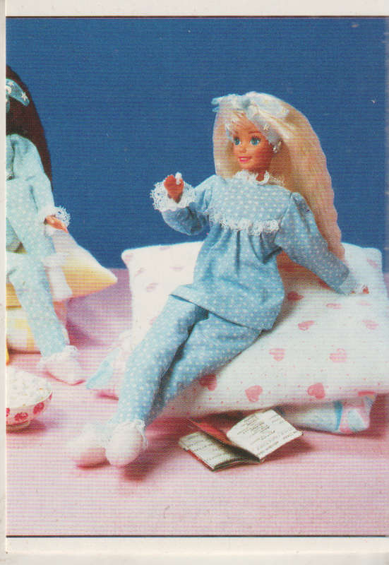 PANINI BARBIE STYLE COLLECTABLE STICKER #200