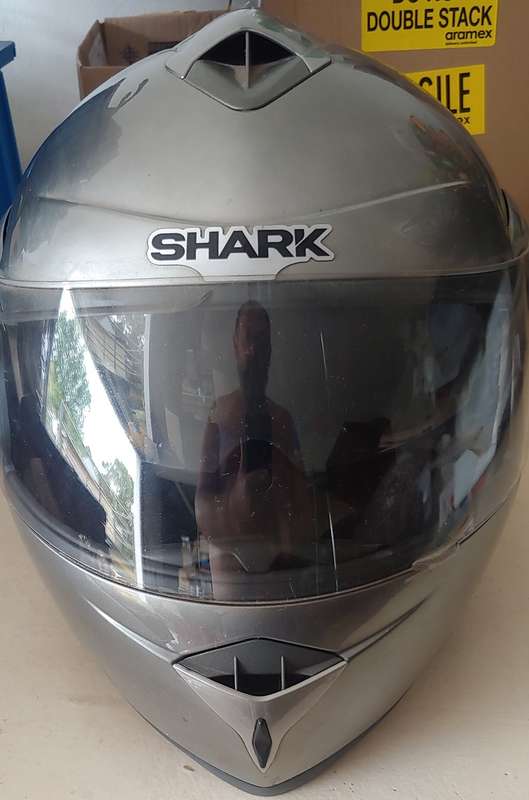 SHARK BIKE HELMET M-HB-OPENL IN EXCELENT CONDITION
