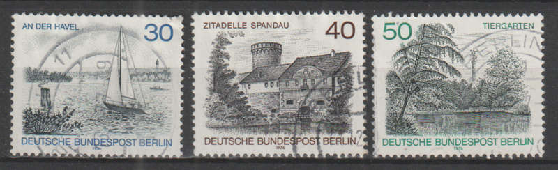 BERLIN 1976 Motifs of Berlin UNH SG B512-4