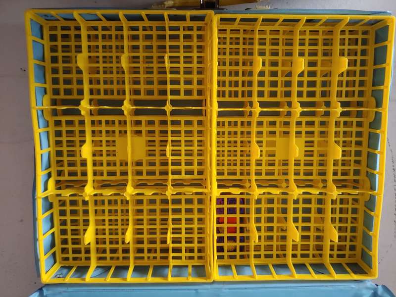 MATCHBOX SUPERFAST CARRY CASE WITH ALL 4 TRAYS HANDLE DAMAGE