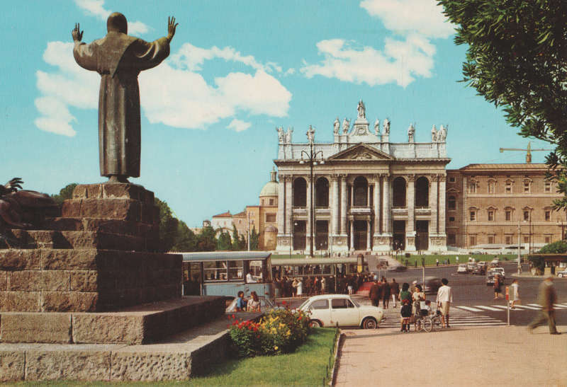 MINT POST CARD