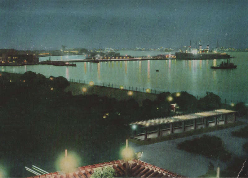 MINT POST CARD