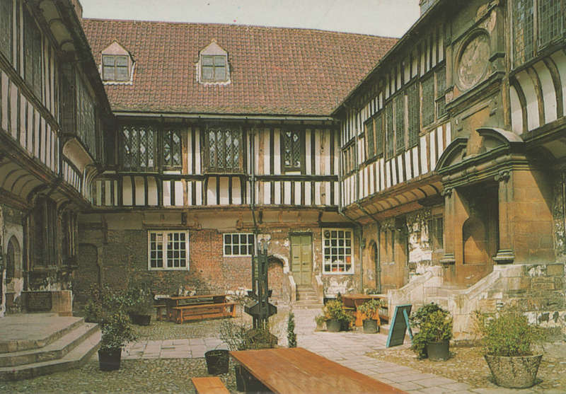 MINT POST CARD