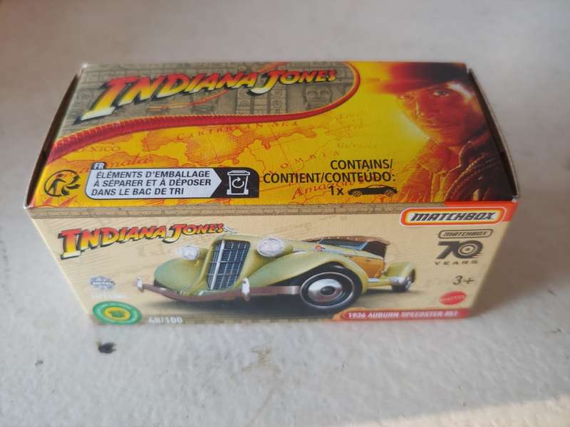 MATCHBOX INDIANA JONES 1936 AUBERN SPEEDSTER 851 MINT IN SEALED BOX 48/100