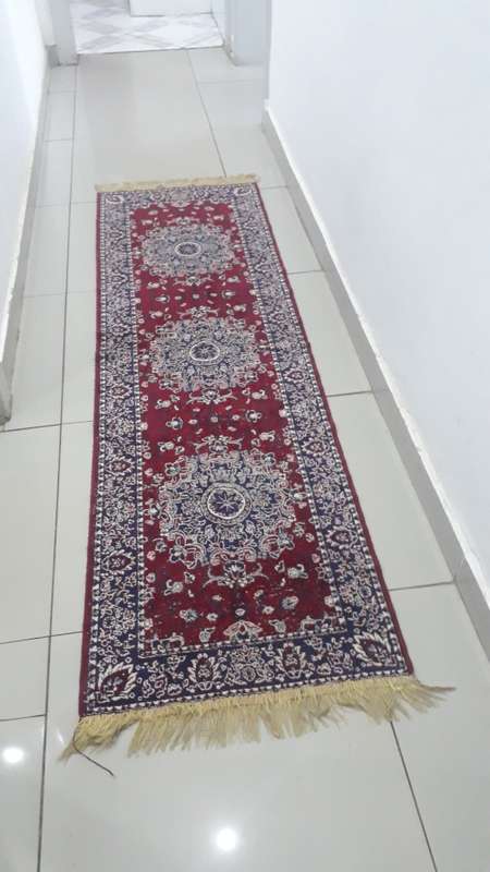 Persian carpet 2meters long