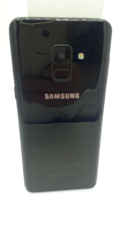 Samsung A8