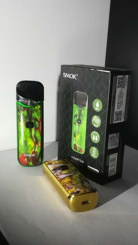 * 2x SMOK Nord Premium Vape led light E.cig BUNDLE 2 devices + 100ml vape liquid