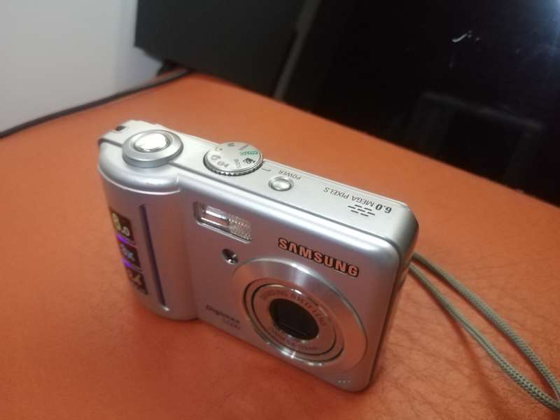 Samsung S600 Digimax Video+Camera