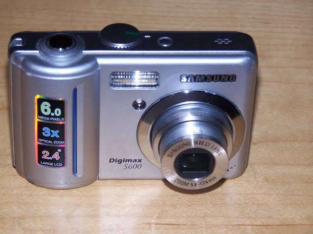 Samsung S600 Digimax Video+Camera