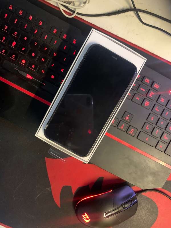 iPhone 12  BARGAIN!!!