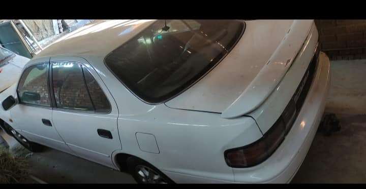 TOYOTA CAMRY 2.2L 1995 AUTOMATIC