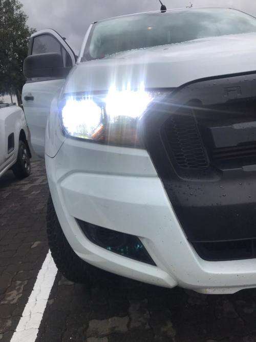 H15 LED 6000K Headlight Bulbs with Canbus kit