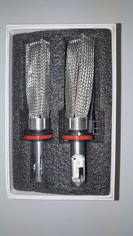 H15 LED 6000K Headlight Bulbs with Canbus kit