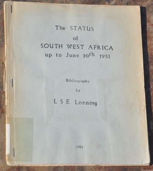 THE STATUS OF SOUTH WEST AFRICA  - A BIBLIOGRAPHY COMPILED (1951)