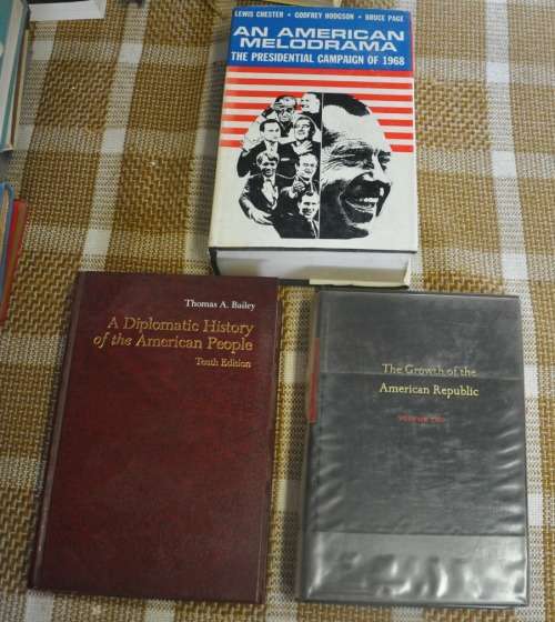 NICE JOB LOT OF COLLECTIBLE NON-FICTION BOOKS ON HISTORY OF THE USA view photo and read text