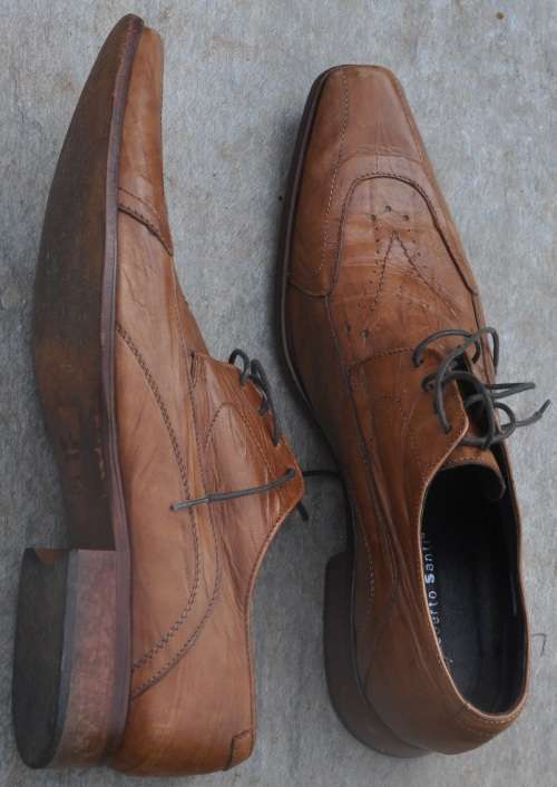 original ROBERTO SANTI leather shoes in brown for men