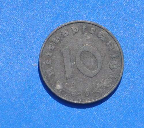 DEUTSCHES REICH 10 REICHSPFENNIG 1944 D - ORIGINAL THIRD REICH NUMISMATIC COLLECTIBLE