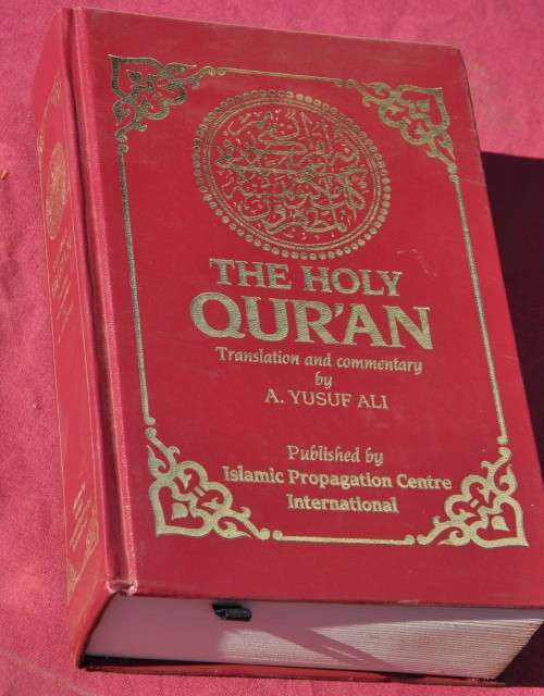 THE HOLY QUR'AN