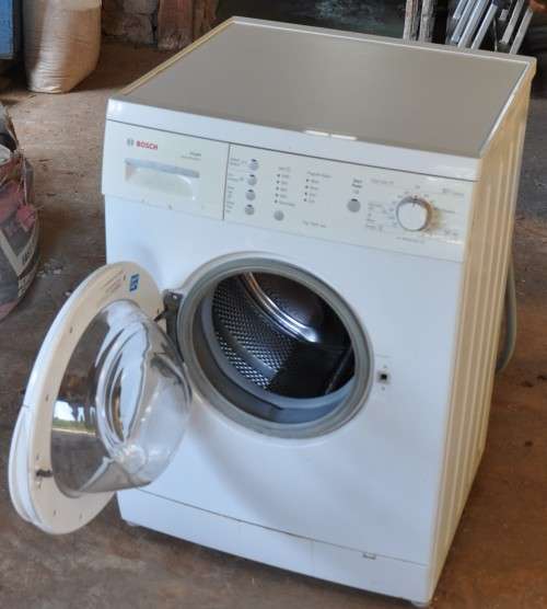 BOSCH WASHING MACHINE Maxx VarioPerfect (7kg / 1000rpm) - [relisted due to nonpayment] PICK UP ONLY