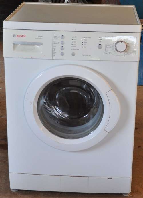 BOSCH WASHING MACHINE Maxx VarioPerfect (7kg / 1000rpm) - [relisted due to nonpayment] PICK UP ONLY