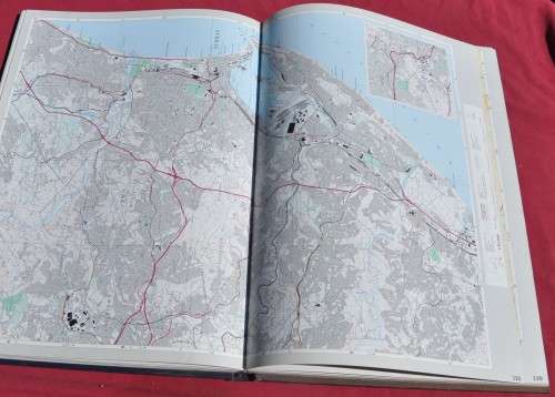 READER'S DIGEST ATLAS OF SOUTHERN AFRICA (1984) - in excellent condition