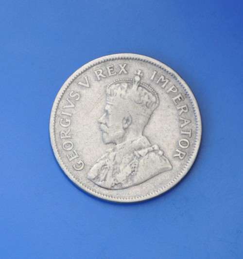 UNION OF SOUTH AFRICA Half Crown 1928 - rare in any condition