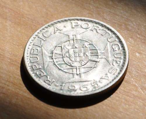 PORTUGUESE MOCAMBIQUE 2$50 Escudos 1965 ***aUNC***