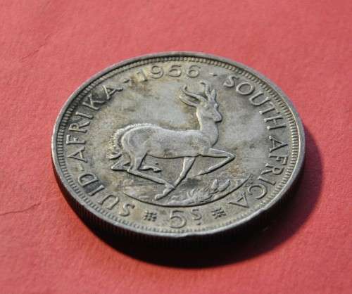 5 Shillings 1956 Crown - lucrative investment and numismatic collectible