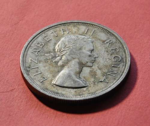 5 Shillings 1956 Crown - lucrative investment and numismatic collectible