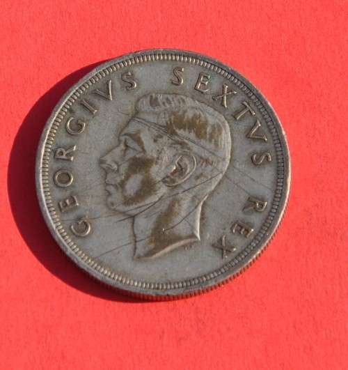5 Shillings 1952 Crown - lucrative South African numimatic collectible & save silver investment