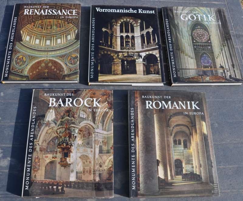 Complete Set of HISTORY OF ARTS Roman, Gothic, Barock, Rennaissance - 5 volumes