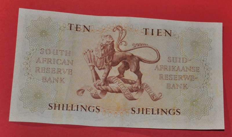 10 Shillings 1951, prefix A/61, A/E, MH de Kock, 3rd issue ***EF+***