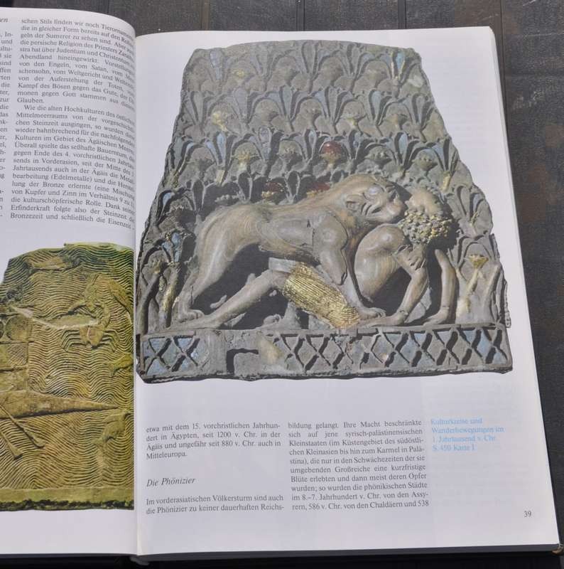 HUGE ILLUSTRATED ATLAS ON WORLD HISTORY, text in German