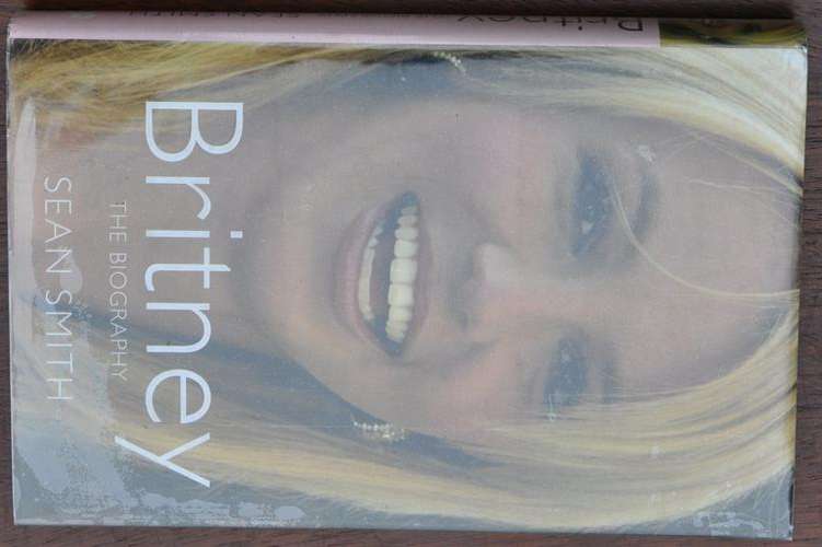 BRITNEY SPEARS