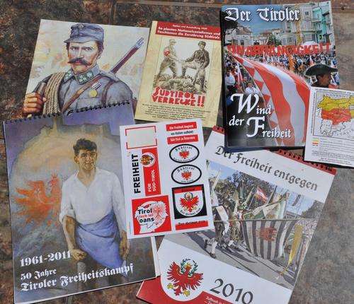 NICE LOT ON SUED-TIROL (SOUTH TYROL) in German - rare collectible in fabulous condition