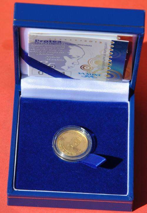 PROTEA 1/10oz Gold PROOF COIN 2013 Nelson Mandela - SA MINT BOX & CERTIFICATE