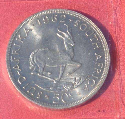 50 CENT 1962 CROWN  - condition! -TOP INVESTMENT - SUPERB NUMISMATIC COLLECTIBLE