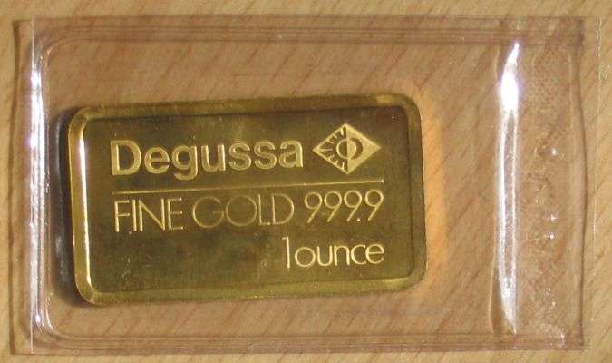 GOLD BAR - 1 ounce 24 carat - DEGUSSA FINE GOLD 999.9 - UNC / UNTOUCHED originally sealed