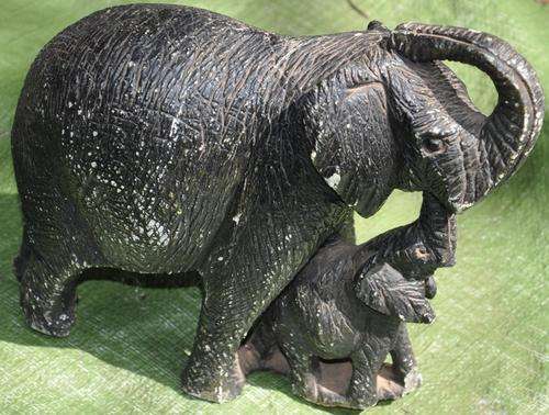 ELEPHANT MAMA WITH CHILD - very heavy stone carved collectible