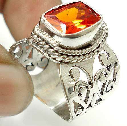 SPICE TOPAZ & GENUINE 925 STERLING SILVER RING - size 6.5