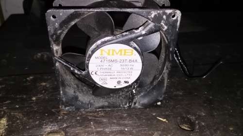 220v Fan 12cm x 12cm