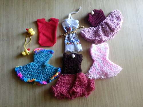 Barbie Clothes Set of 22 + Free Gift