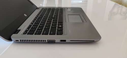 HP ELITEBOOK 820 G3 - I5 6200U - 16GB RAM - 256GB SSD - 12.5 INCH + Docking Station