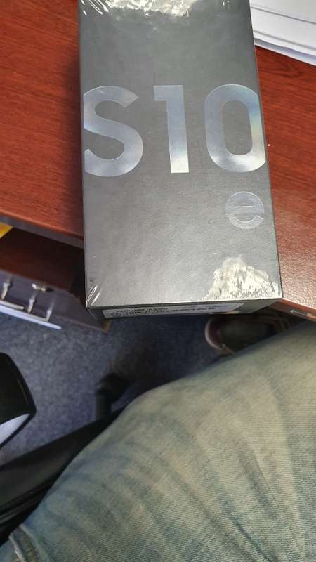 samsung galaxy s10E