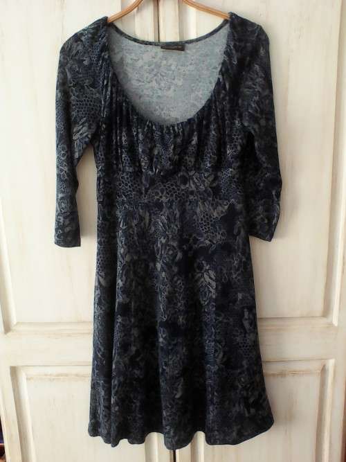 GORGEOUS BLUE AND GREY DRESS (SIZE 12 'NEWS')